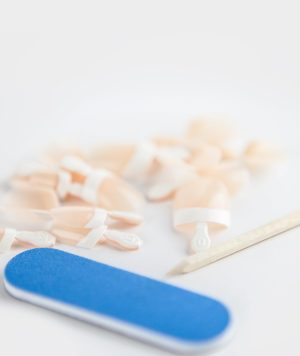 Kiss Everlasting French Nail